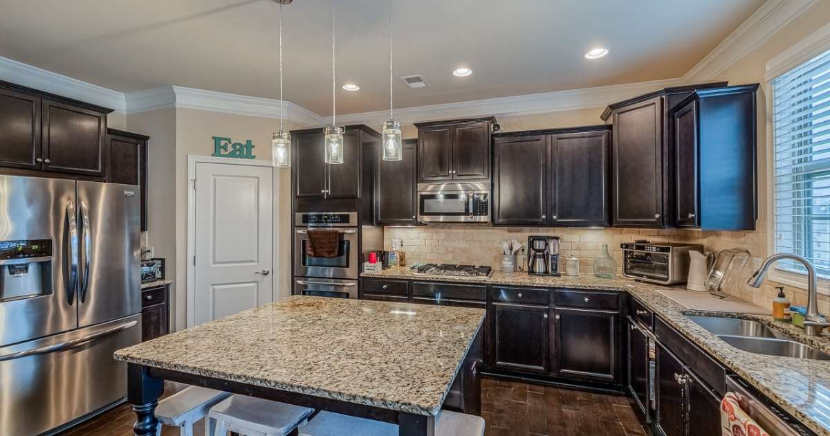 A kitchen in a Greenville home for sale from Rucker and Associates
